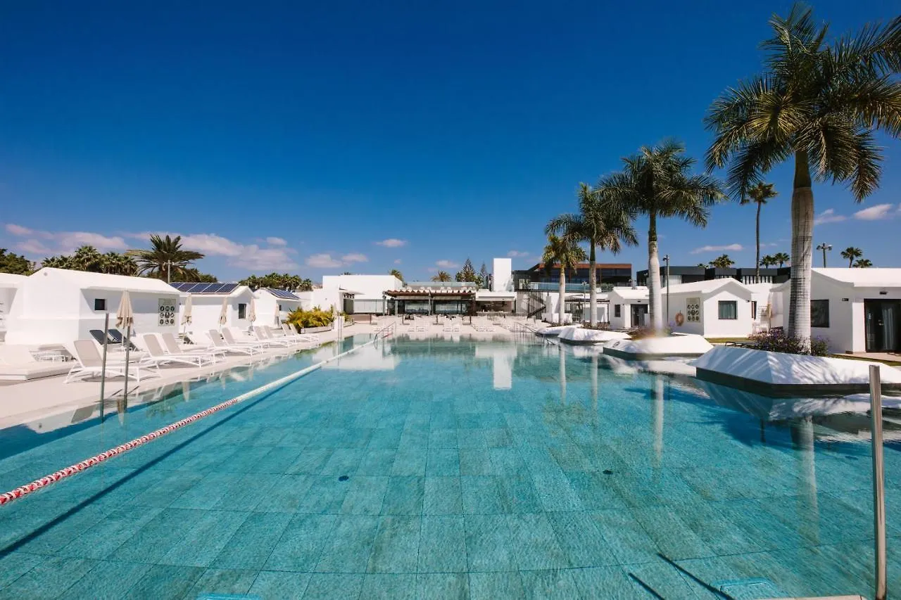 Club Maspalomas Suites & Spa - Adults Only 4*, מספאלומס